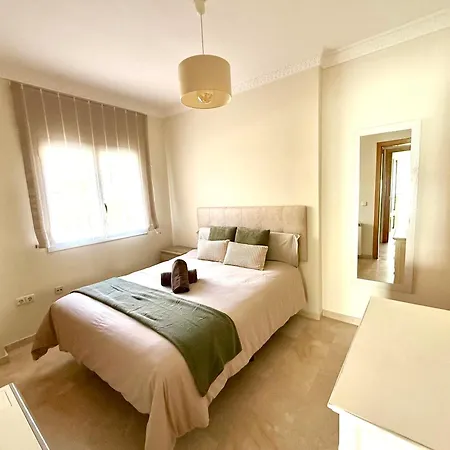 Golden Mile Duplex Apartamento *